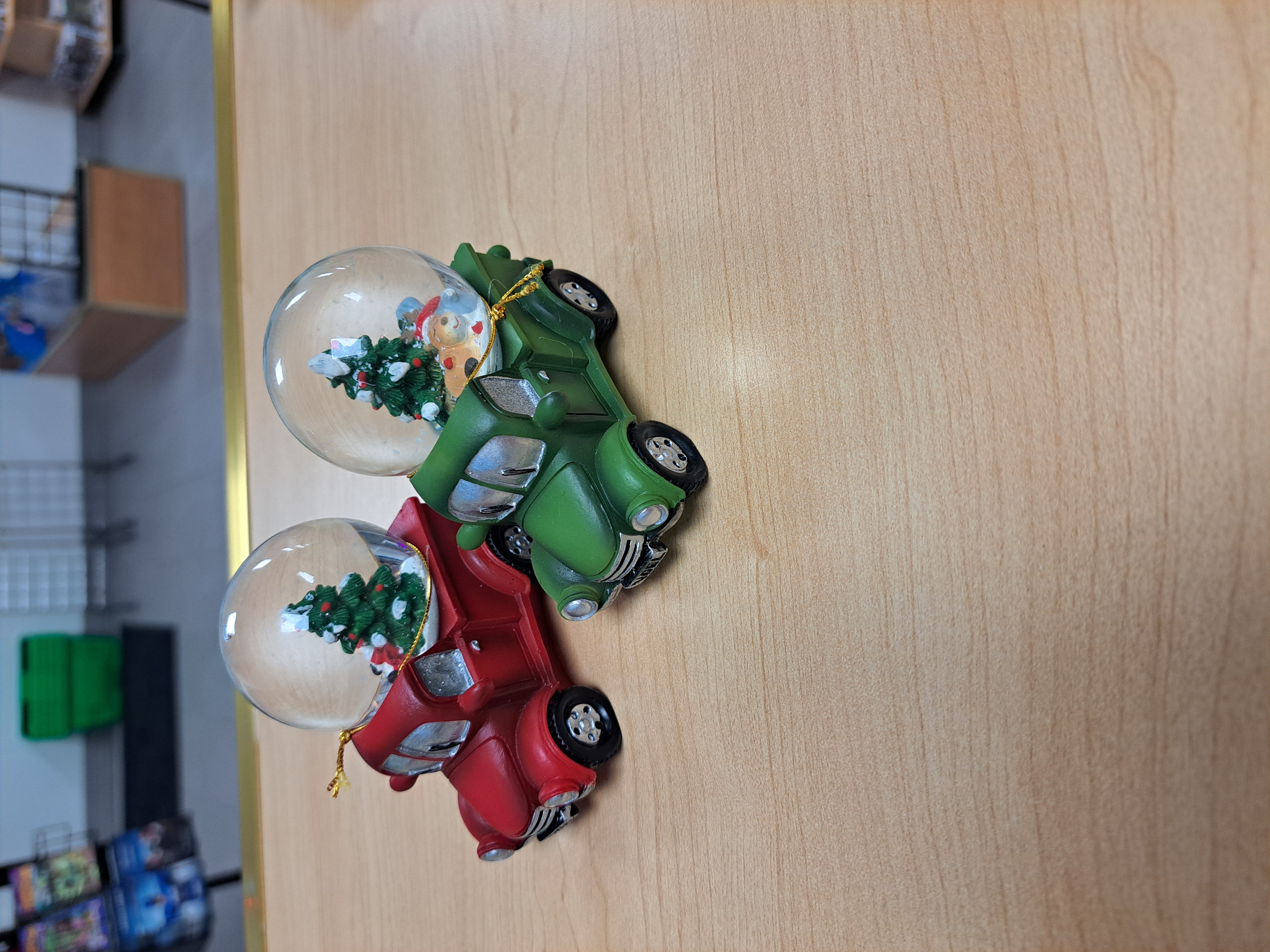 3po camion vert ou rouge boule de neige